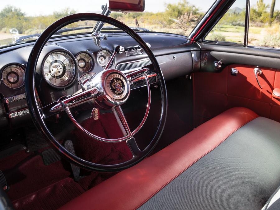 Интерьер Buick Roadmaster Riviera 1949 года  (фото 16 из 22)